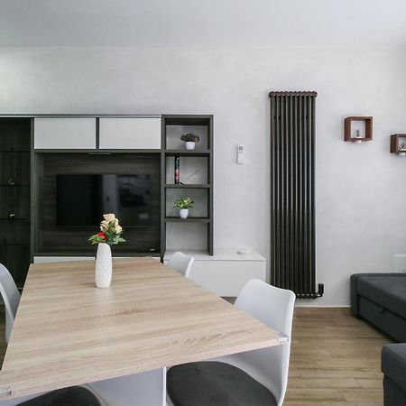 Old Lighthouse - Beach Apartment - Fiumicino Airport Kültér fotó