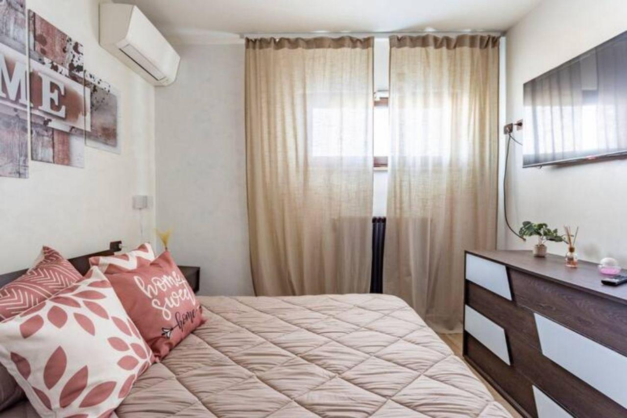 Old Lighthouse - Beach Apartment - Fiumicino Airport Kültér fotó